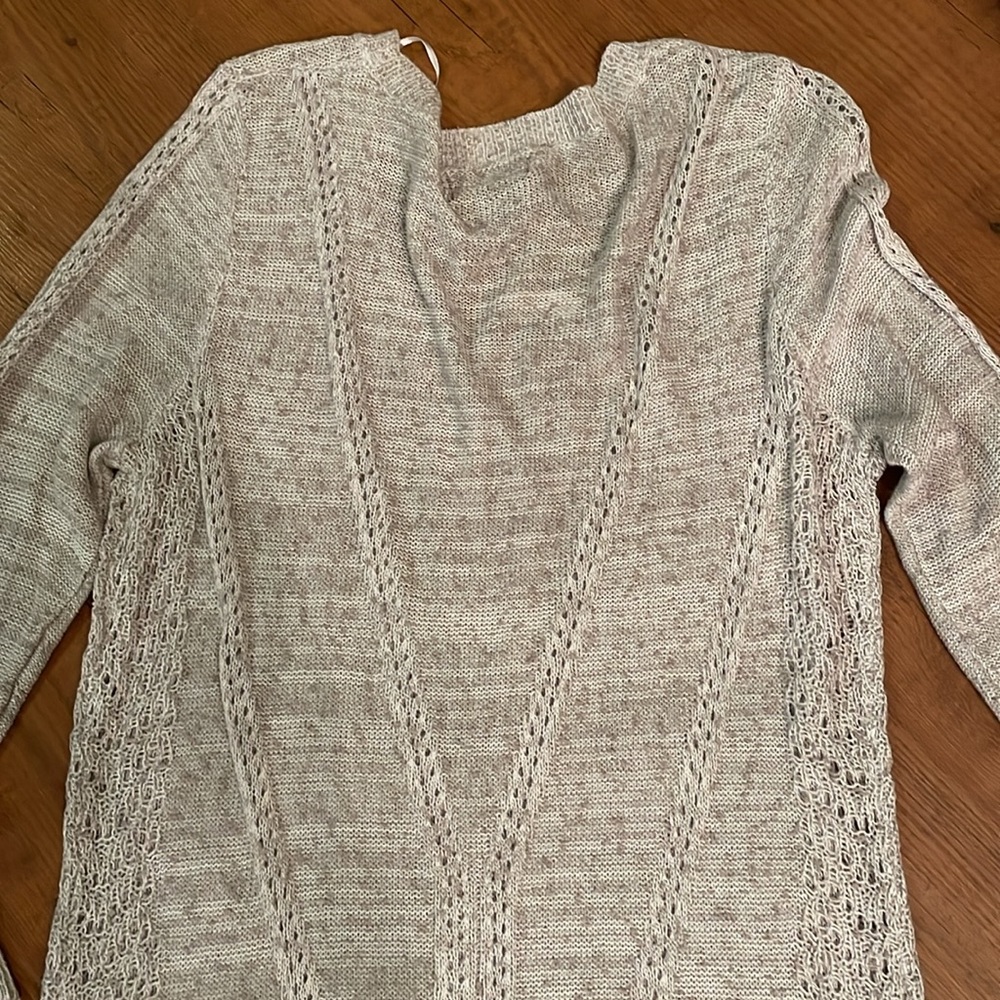 Le Chateau light grey long knit sweater - Picture 7 of 7